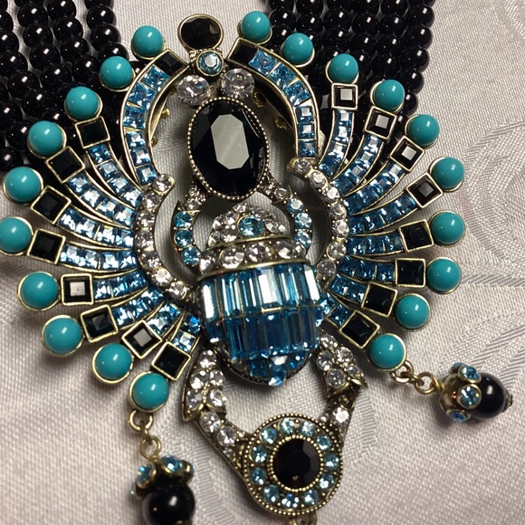 HEIDI DAUS  Stunning SCARAB “ FAR CRY FROM SHY “ BOXED NECKLACE. NIB - Picture 4 of 11